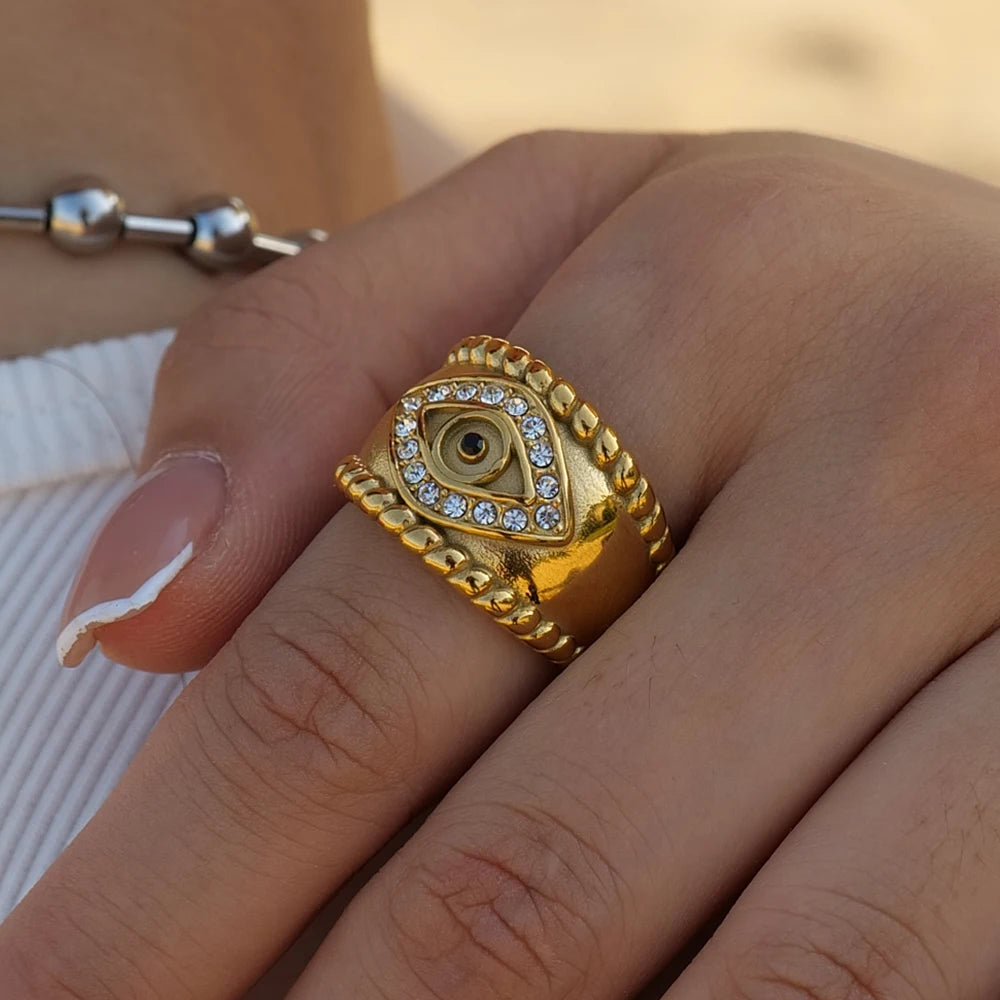 Anabelle Gold Vintage Ring