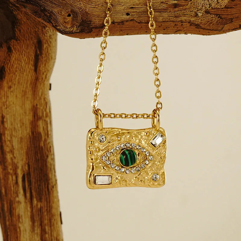 Vintage gold necklace
