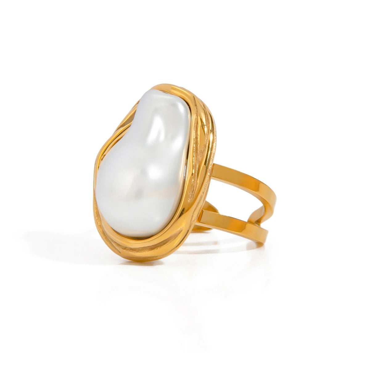 Pearl Glow Gold Ring