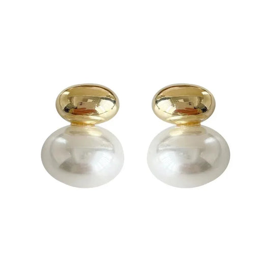 Pearl & Gold Earrings